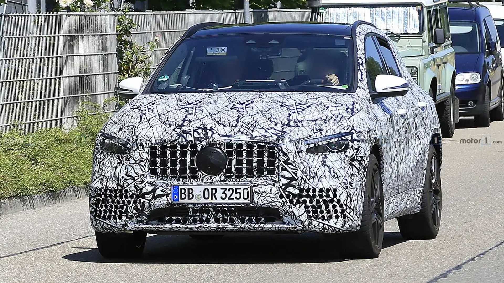 Mercedes-AMG GLA 45 (2020) Erlkönig