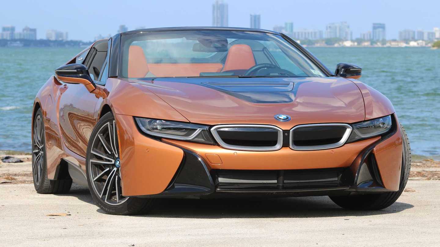 2019 BMW i8 Roadster: Review