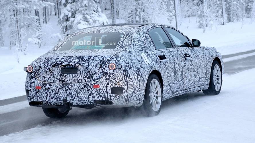 New Mercedes-Benz S-Class Spy Photos