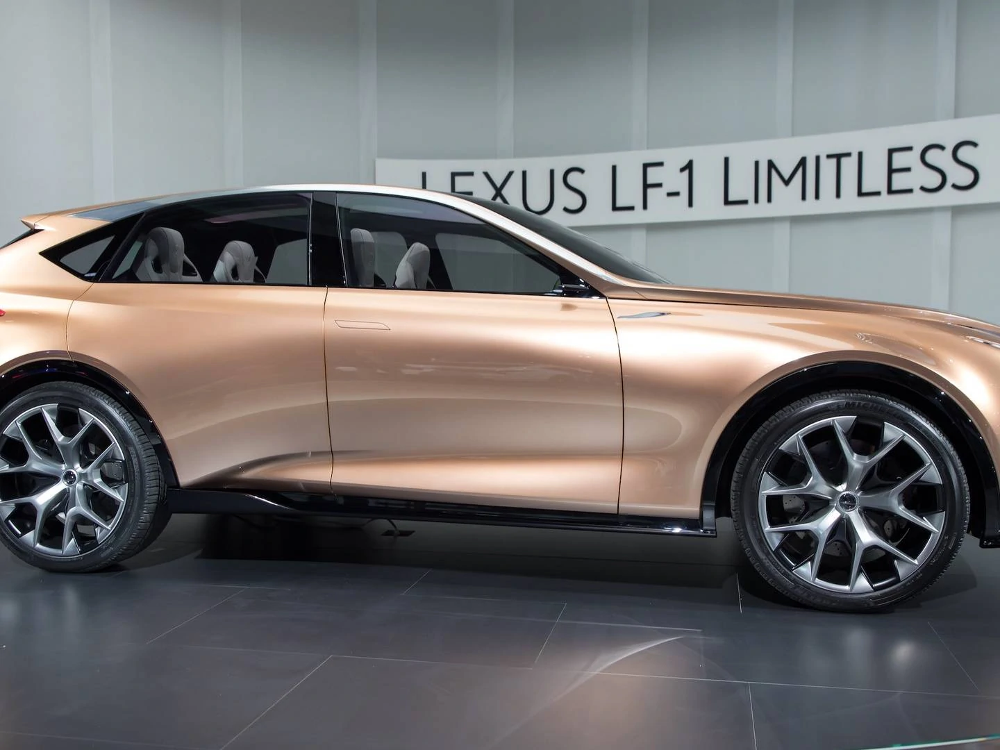 Lexus Lf 1 Limitless Concept Could Hint At All New Lx Lexus Lf 1 Limitless Concept Could Hint At All New Lx