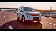 Mahindra XUV500 MY 2017 004