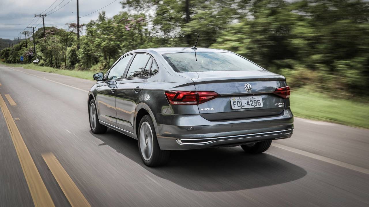 Comparativo Fiat Cronos x VW Virtus x Honda City