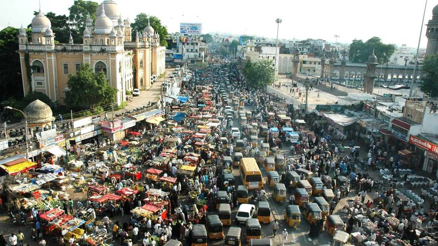 Trafikte günde 400 kişinin öldüğü Hindistan’da hükümet düğmeye bastı