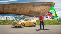 Nissan gold Leaf