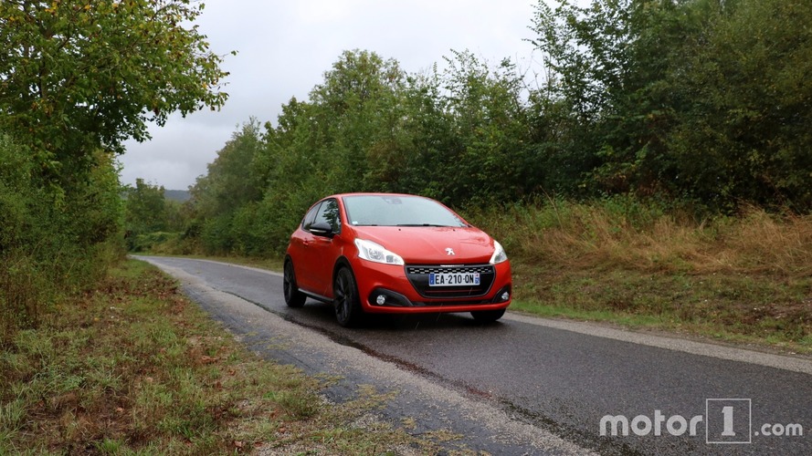 Peugeot 208 GTi by Peugeot Sport