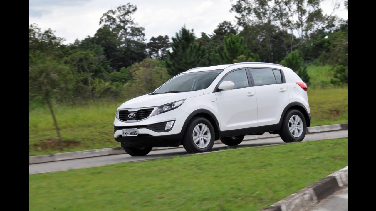 Kia divulga novos preços após aumento do IPI