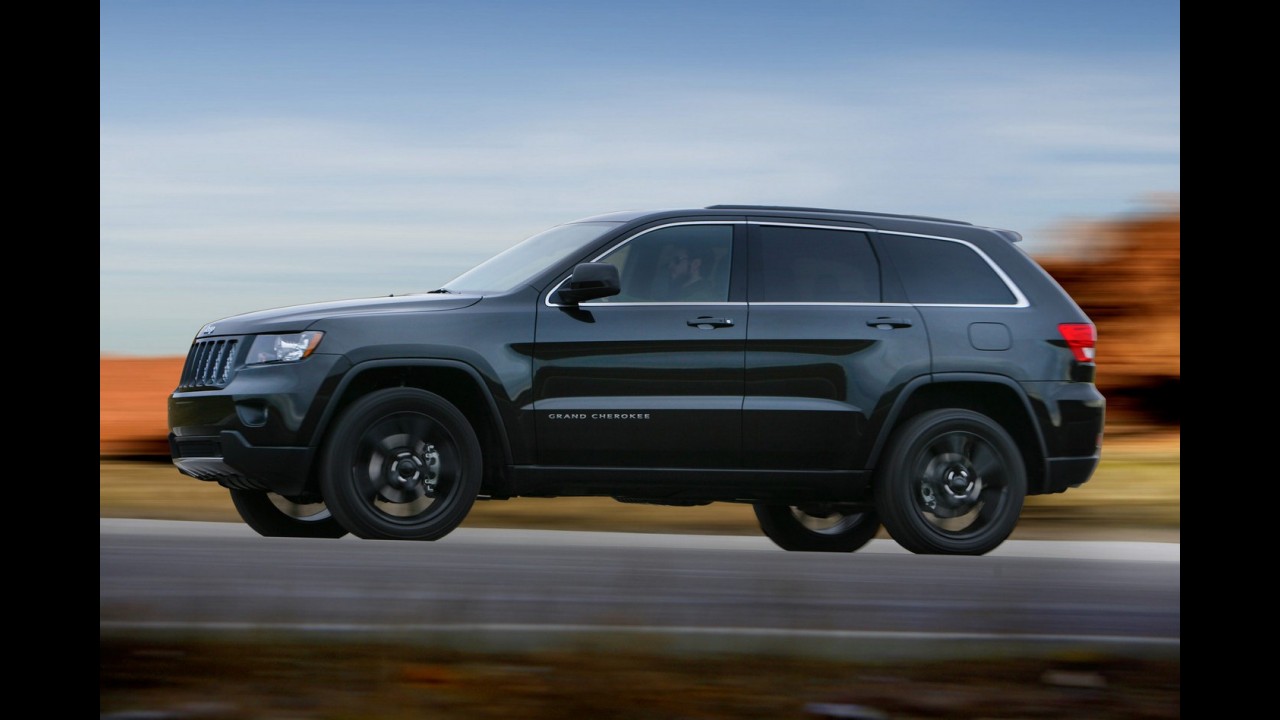 Jeep Grand Cherokee ganha série especial a ser batizada pelos internautas