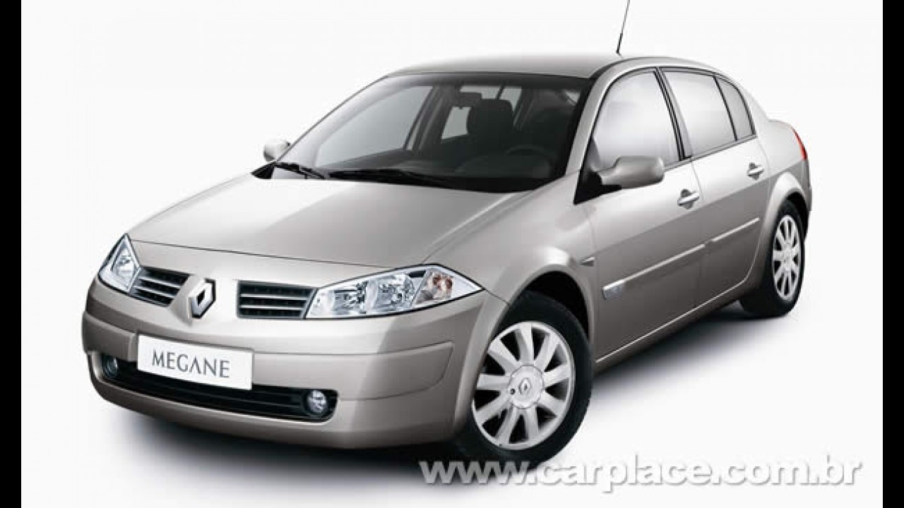 Queima de estoque? Renault Mégane 2011 é vendido por menos de R$ 47 mil