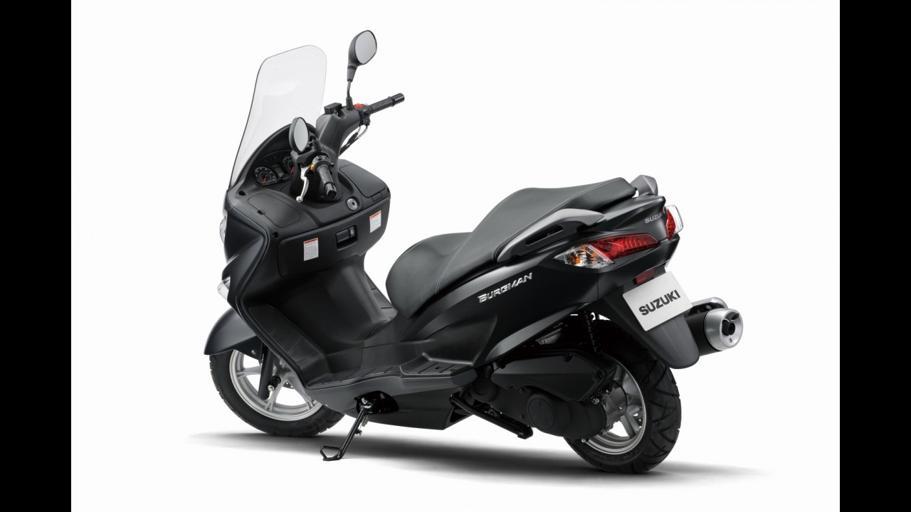 Suzuki Burgman 125 ganha freios ABS e visual atualizado na Europa