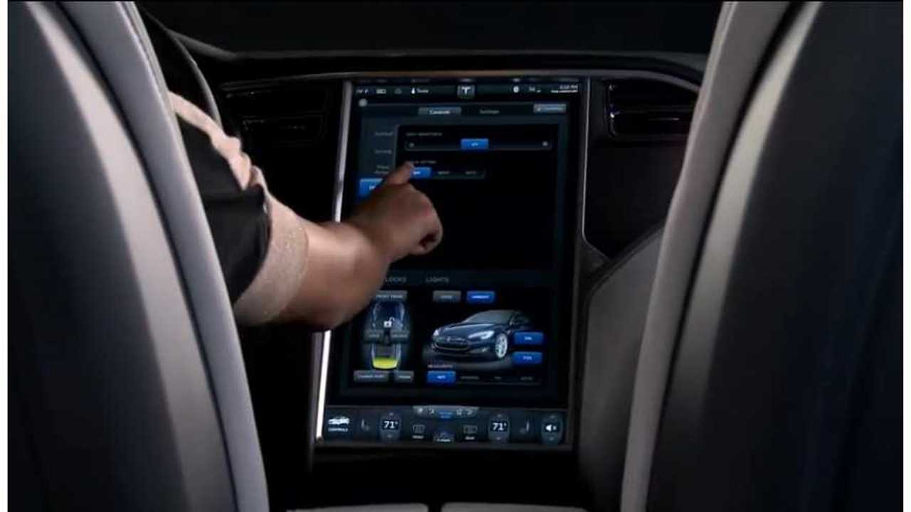 tesla model s touchscreen dash