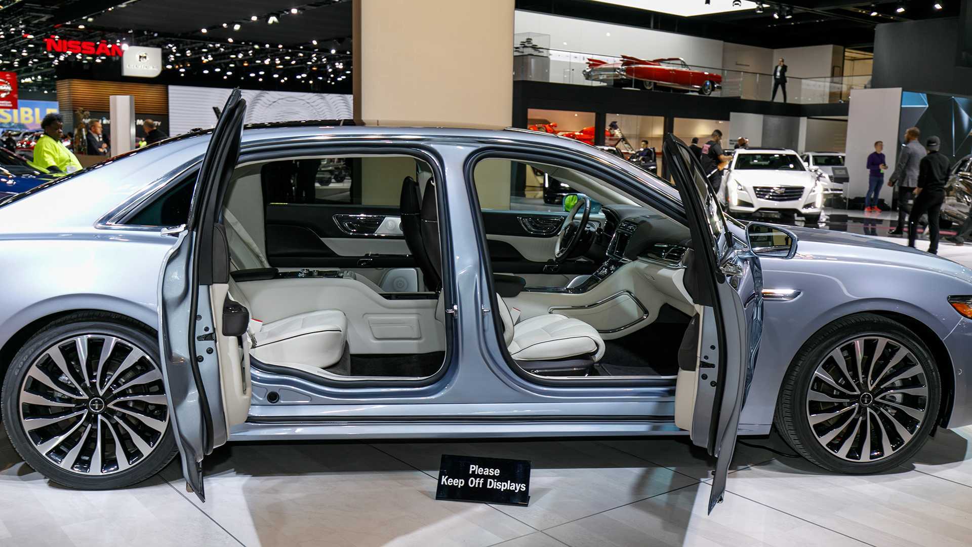 2019 Lincoln Continental Coach Door Edition