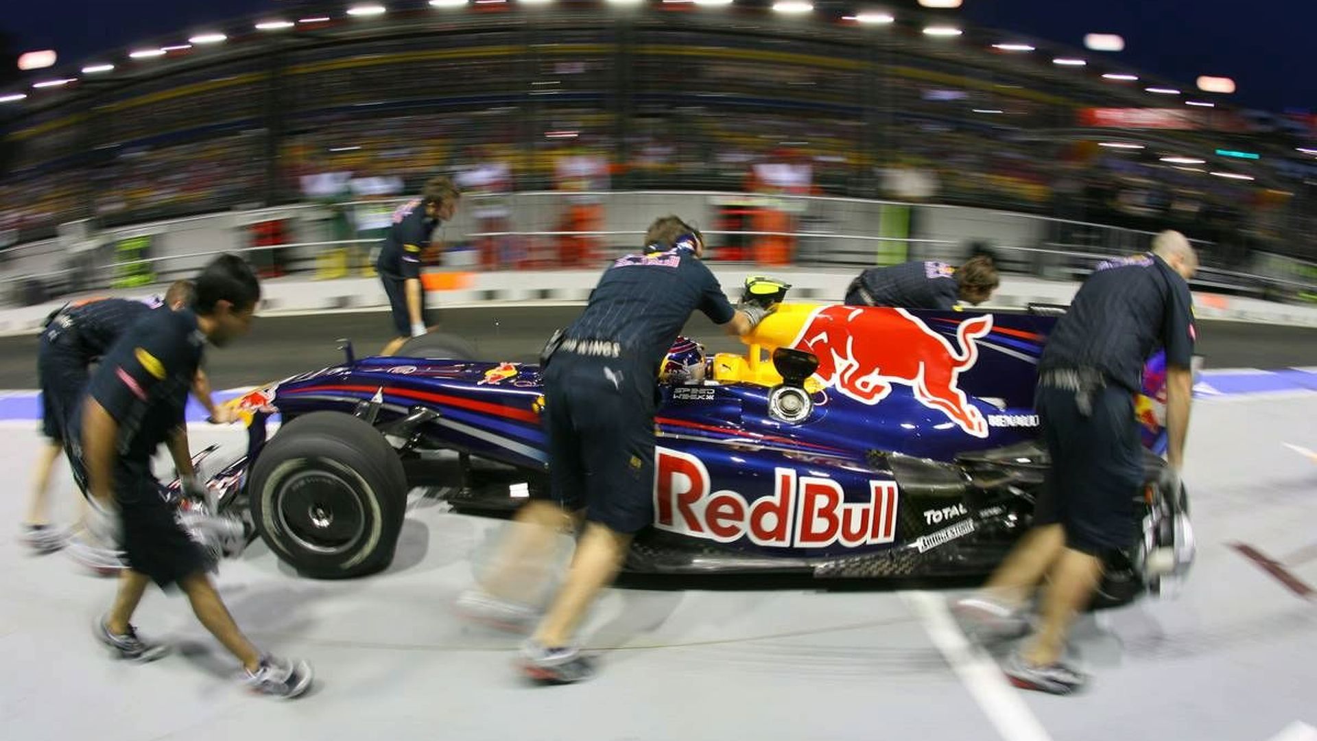 Sebastian Vettel Ger Red Bull Racing Singapore Grand Prix 25 09 2009 345679