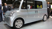 Daihatsu Deca Deca Concept live in Tokyo