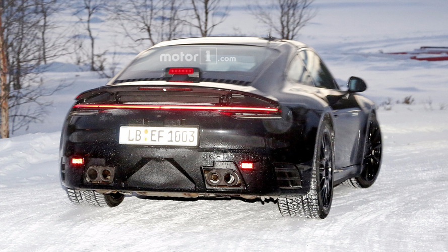 2019 Porsche 911 spy photo