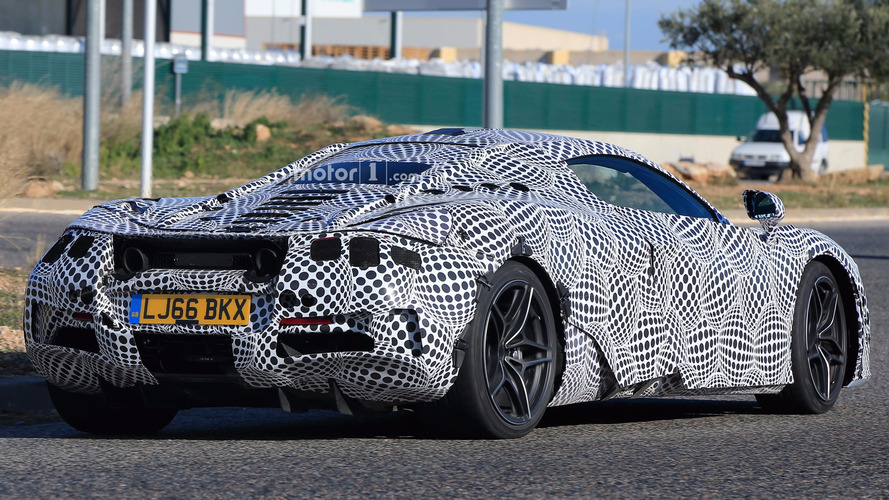 McLaren P14 casus fotoğrafları