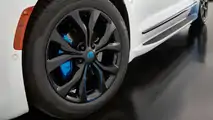 Chrysler Pacifica Cadence concept