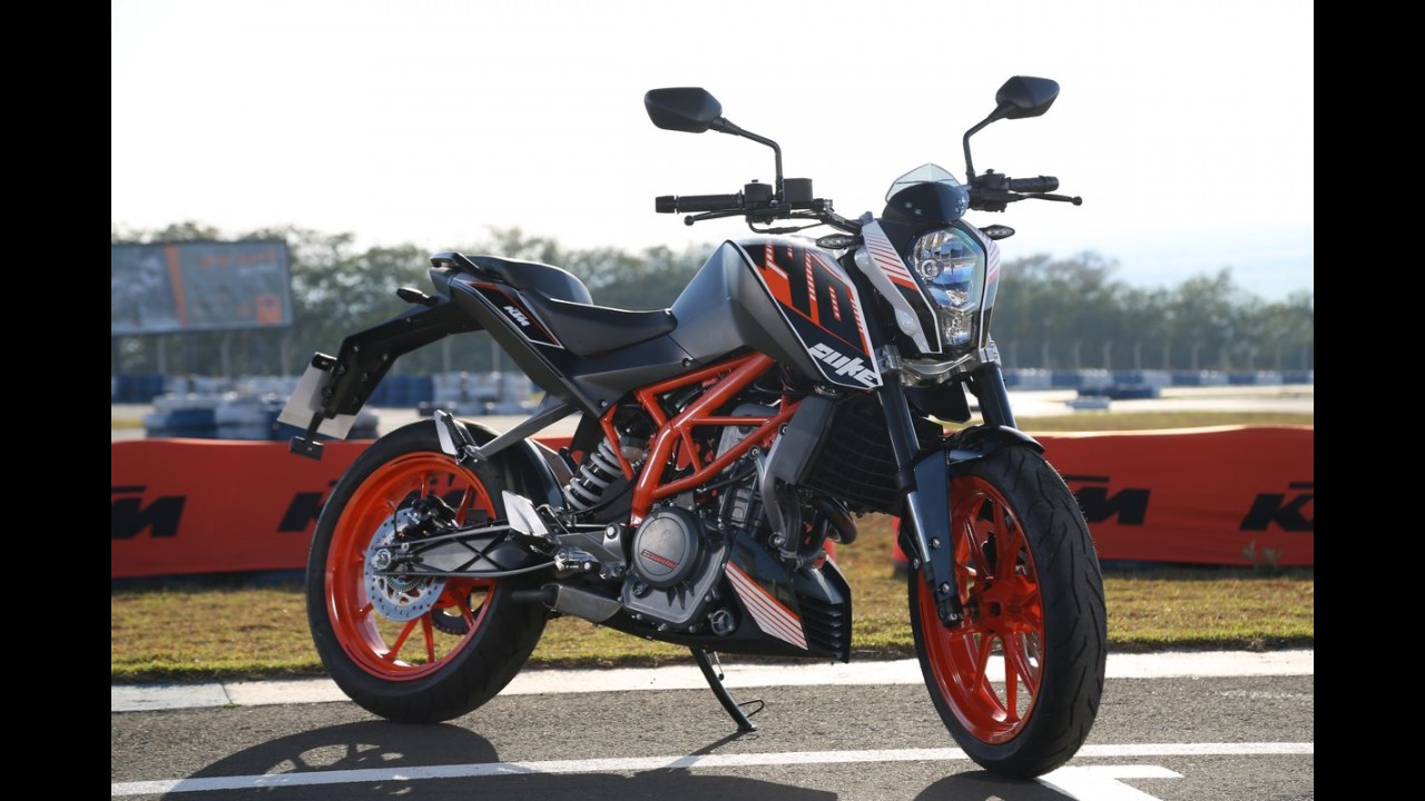 Flagra! Nova KTM 390 Duke 2017 já está pronta na fábrica