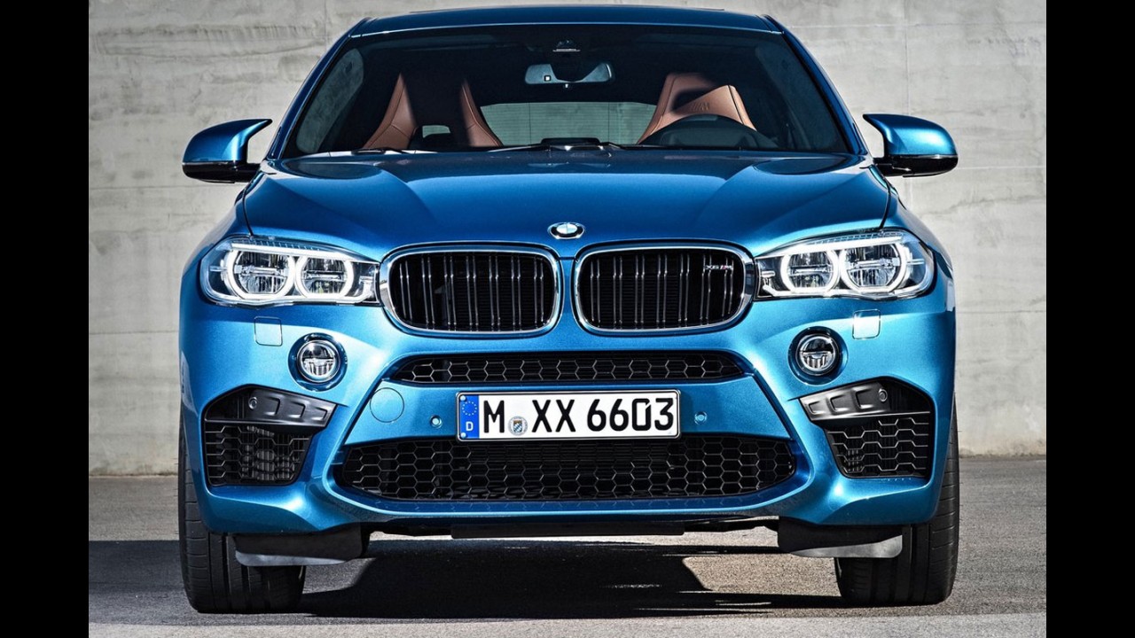 Vendas: Mercedes é líder global pelo 3º mês seguido e já ameaça BMW em 2015