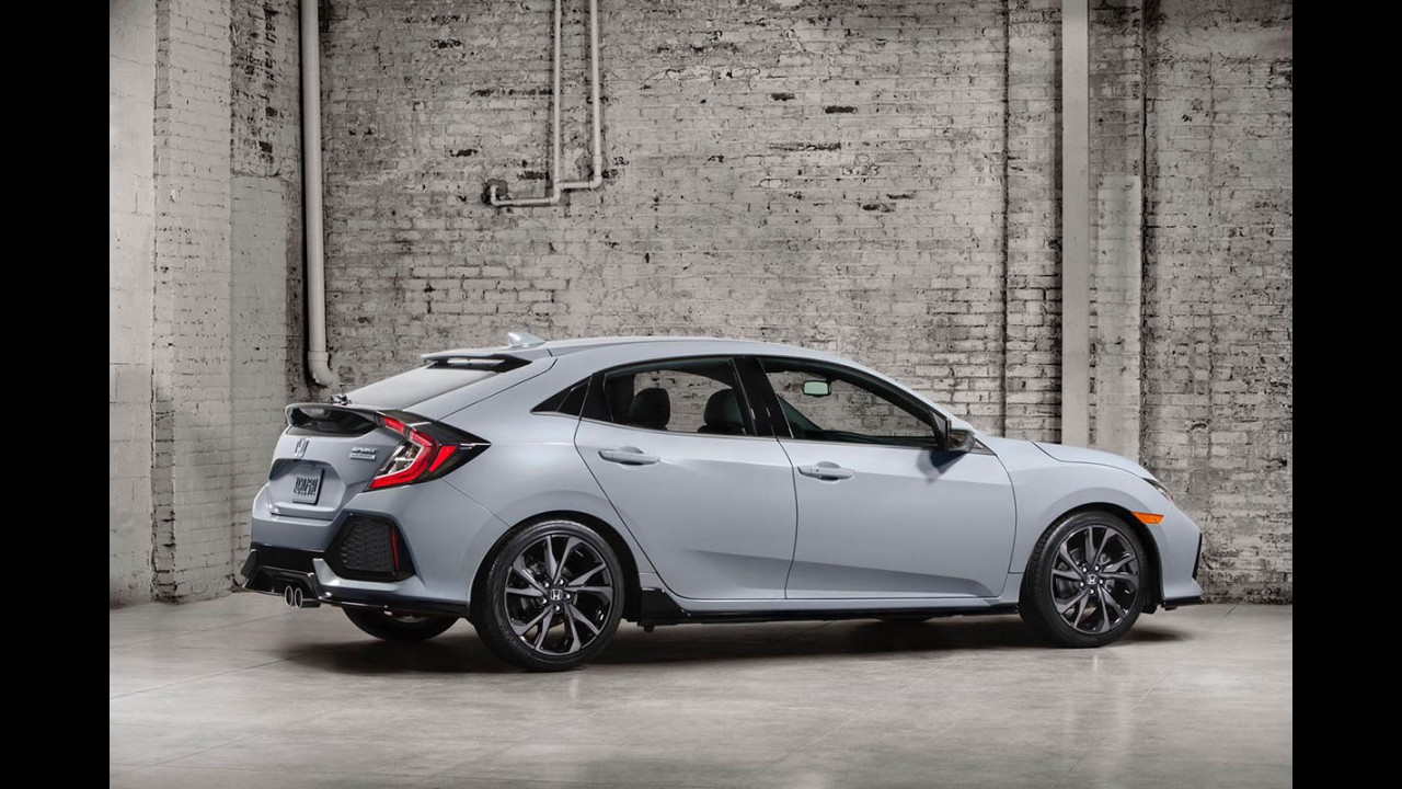 Agora é oficial: Honda revela o novo Civic hatch 2017
