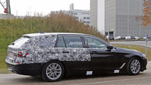 2017 BMW 5 Series Touring spy photo