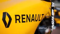 Renault Sport F1 Team RS16 engine cover