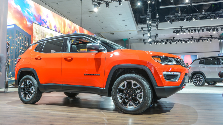 2017 Jeep Compass U.S. Spec Photos