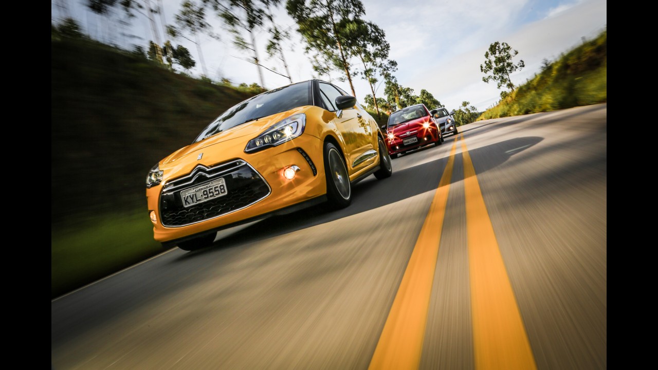 Flagra: com novo 'carão', Citroën C6 se prepara para retornar ao mercado