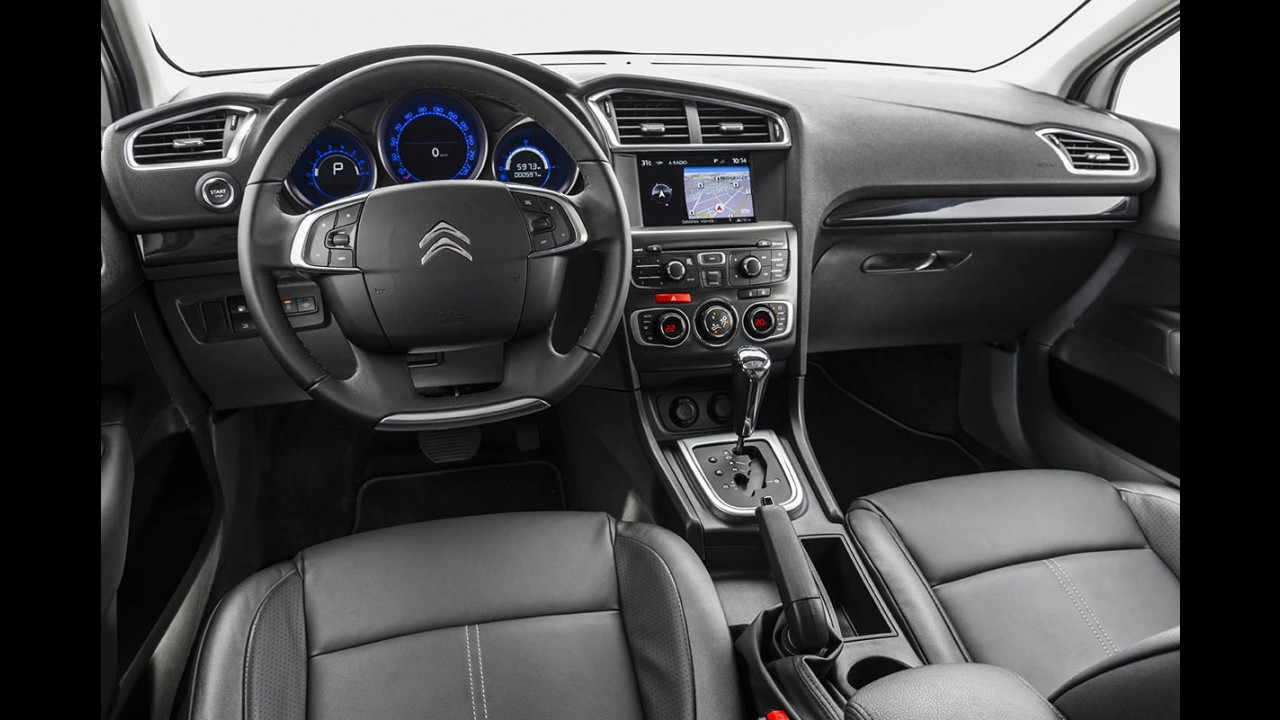 Volta Rápida: Citroën C4 Lounge está mais perto da realidade