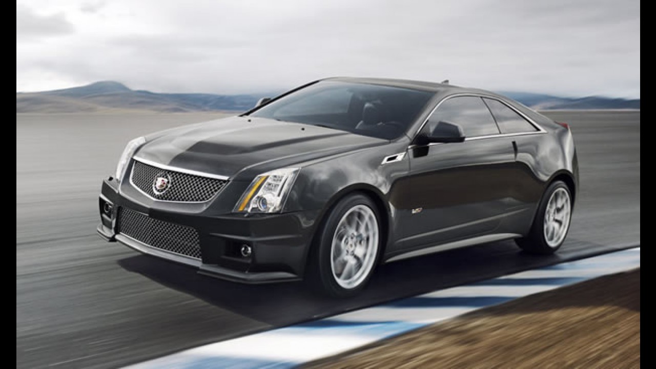 Cadillac CTS V Coupé 2011 - Versão esportiva tem motor V8 de 556 cv de potência!! Veja fotos