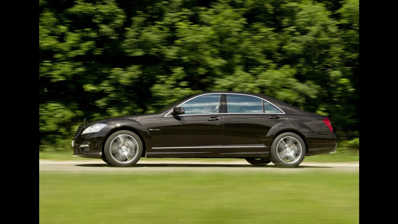 Mercedes-Benz S63 AMG 2011 recebe novo motor V8 biturbo de 571 cv - Fotos e Vídeo