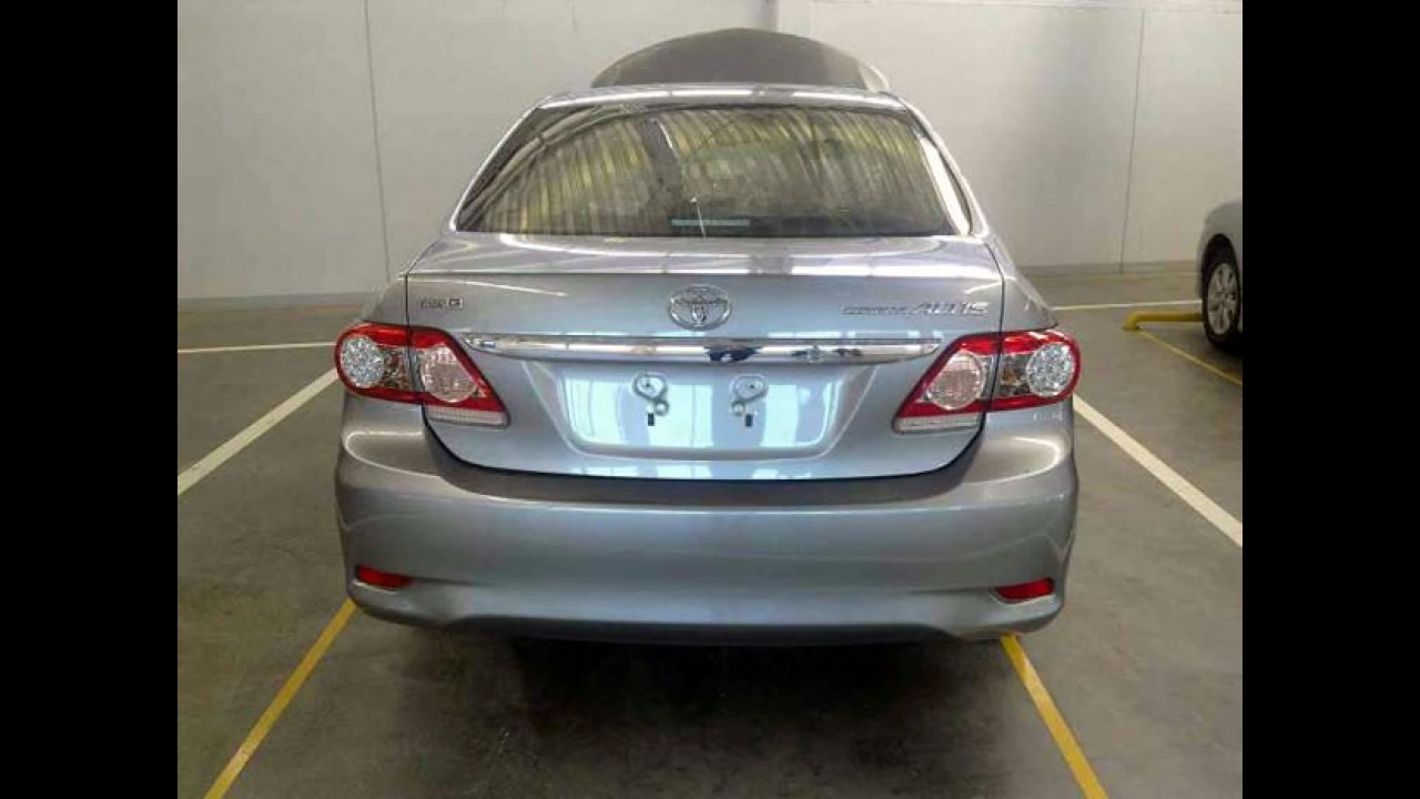 Toyota Corolla Altis reestilizado já chegou à Tailândia, inclusive com visual esportivo