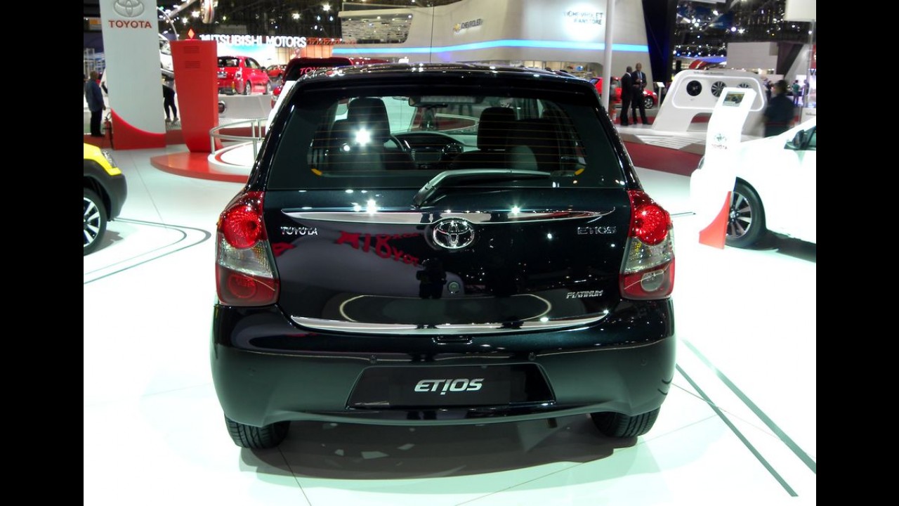 Carro-chefe da Toyota, Etios começa a ser exportado para o Uruguai e Paraguai