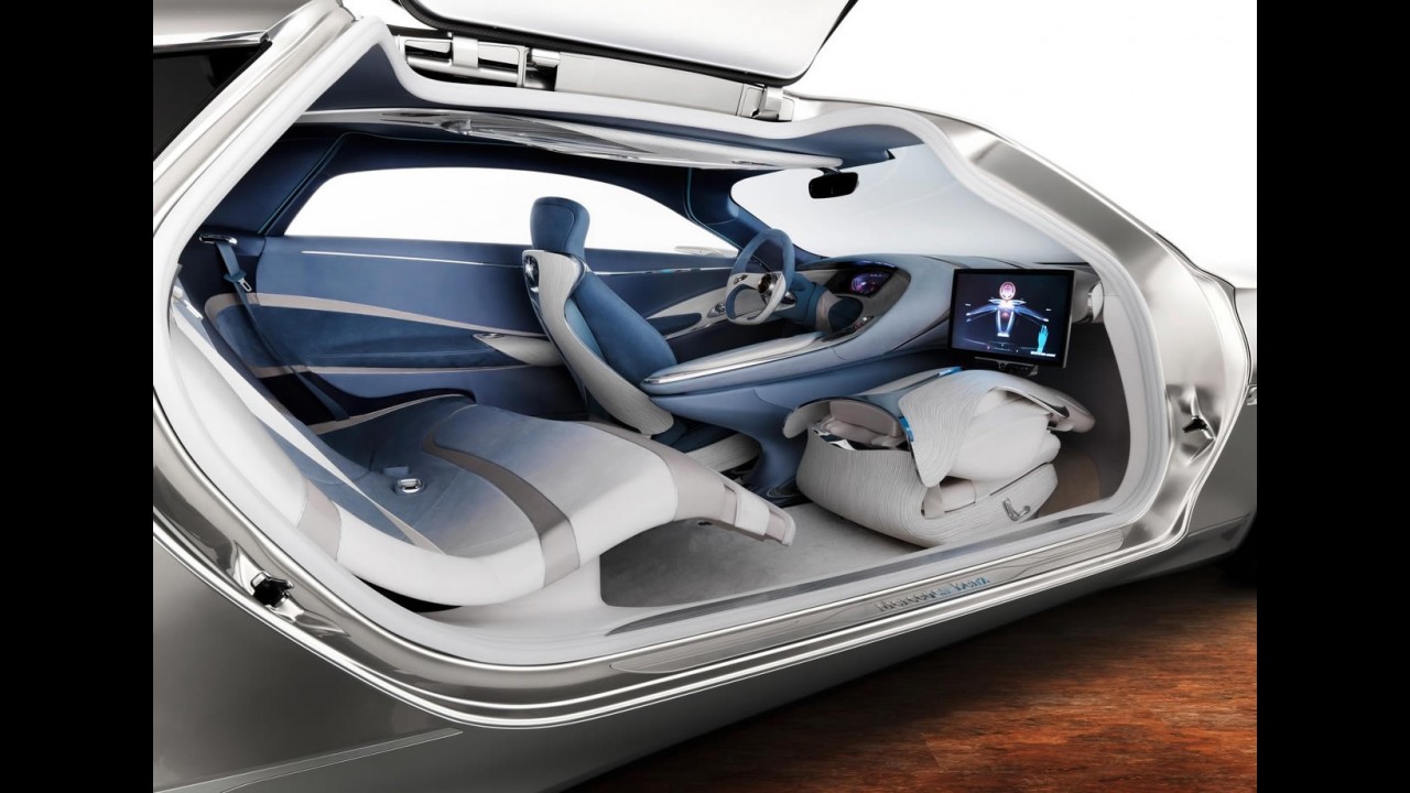 Salão de Frankfurt: Mercedes F125 Concept é aposta da marca para o futuro dos cupês