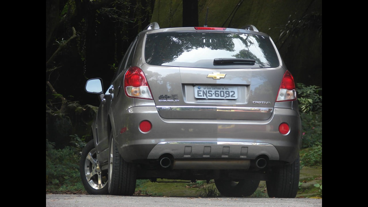 Avaliação - Chevrolet Captiva Sport V6 3.0 AWD 2011
