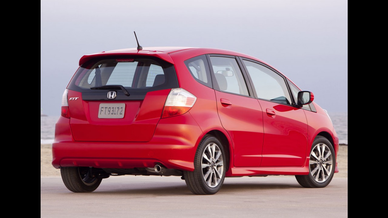 Só na aparência: Honda lança oficialmente nos Estados Unidos Fit Sport 2012