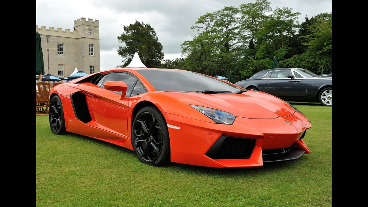 Até o Lamborghini Aventador passa por Recall nos Estados Unidos