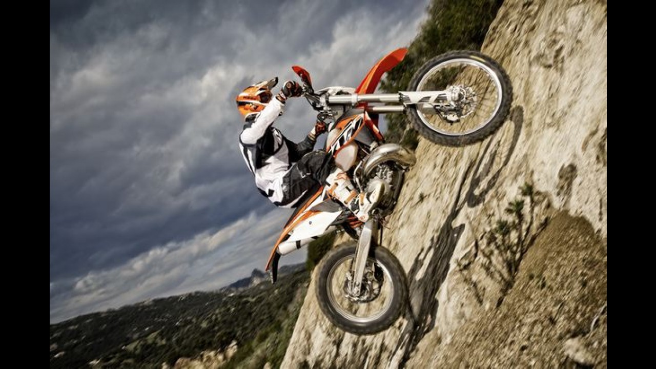 Dafra e KTM anunciam parceria para produzir motos no Brasil