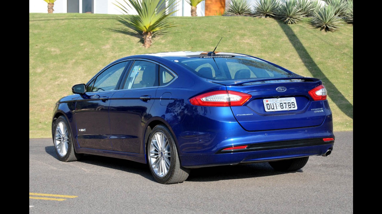 Ford faz terceiro recall do Fusion no Brasil, agora para reparar falha nos bancos