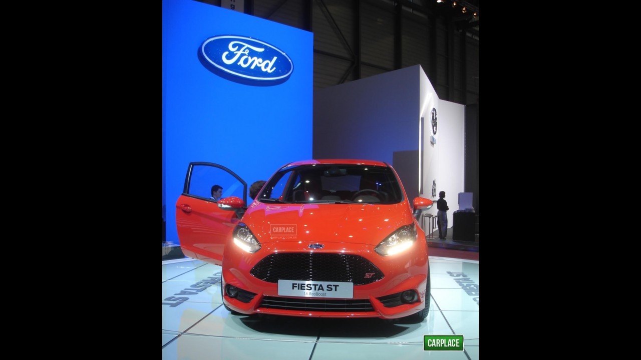 Direto de Genebra: Fotos da versão definitiva do Ford Fiesta ST ao vivo