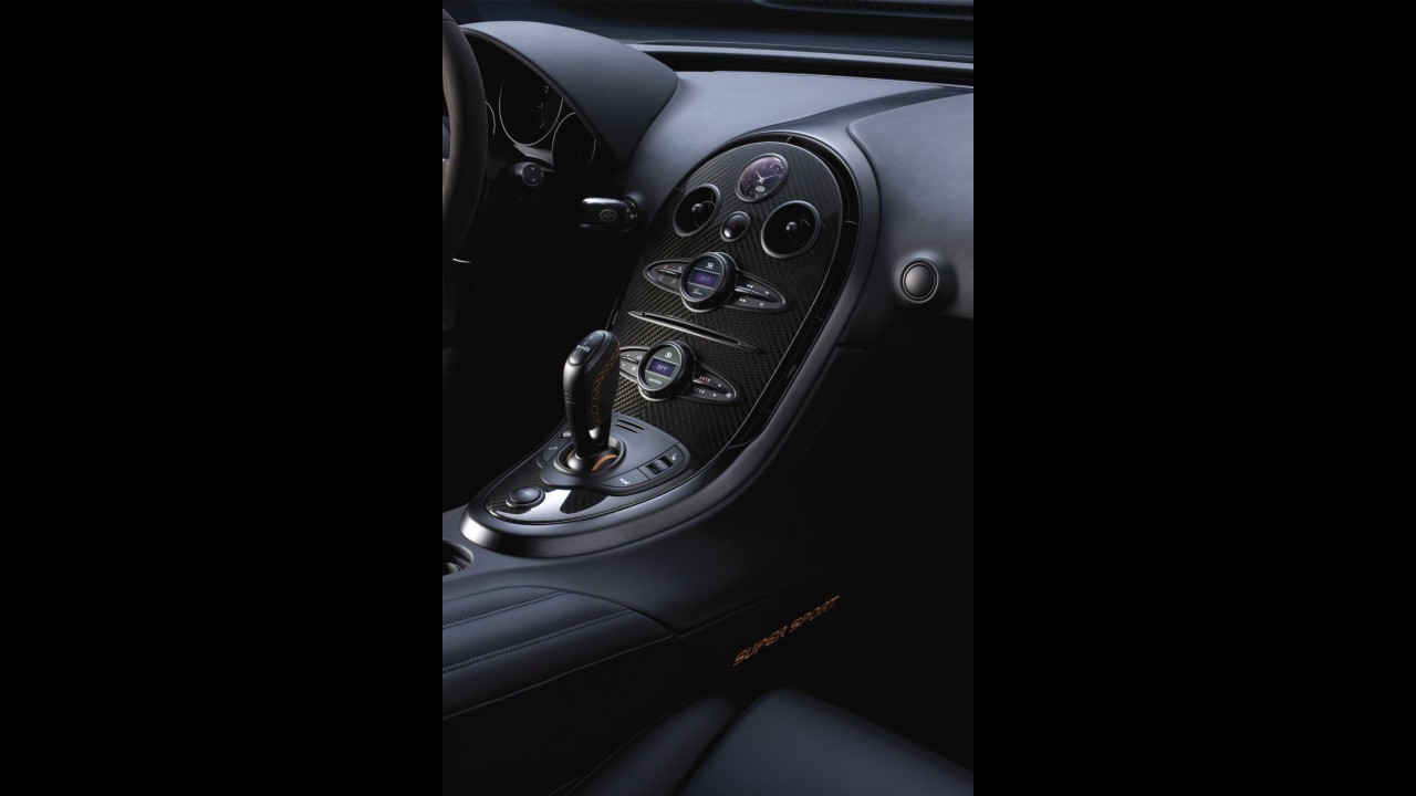 Show! Bugatti revela o Veyron Super Sport com novo recorde de velocidade: 434km/h