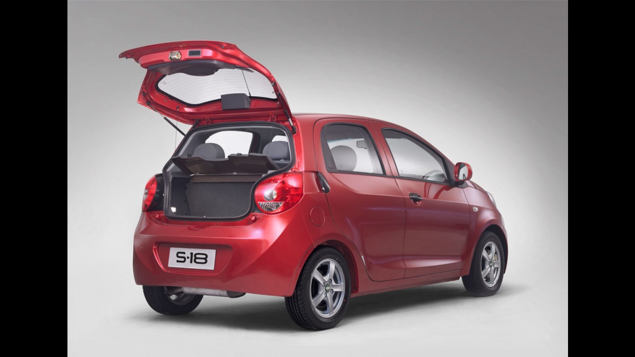 Chery lança compacto S-18 com motor 1.3 Flex no Brasil por R$ 31.990
