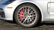 2017 Porsche Panamera Turbo: Review