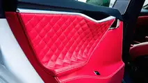 T Sportline Tesla Deri İç Kabin