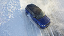 Range Rover Sport SVR on ice