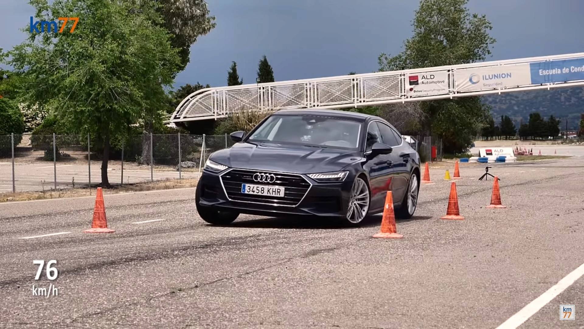 Jelesre Vizsg 225 Zott A J 225 Vorszarvas Teszten Az 250 J Audi A7