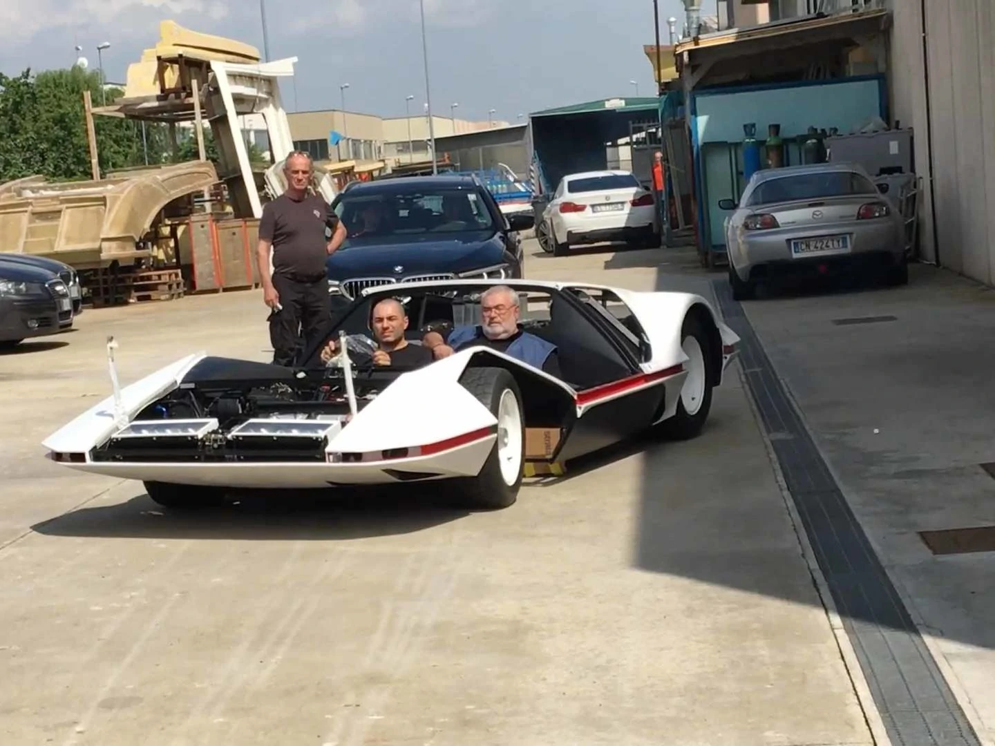 1970 Ferrari 512s Modulo Concept Hits The Road For The First Time