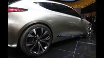 Mercedes-Benz EQ A Concept live in Frankfurt