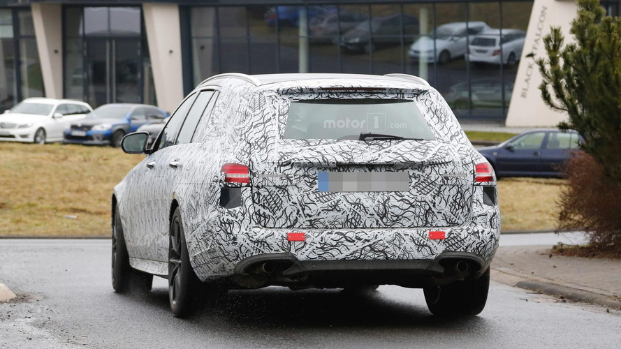 2017 Mercedes-AMG E63 casus fotoğrafları