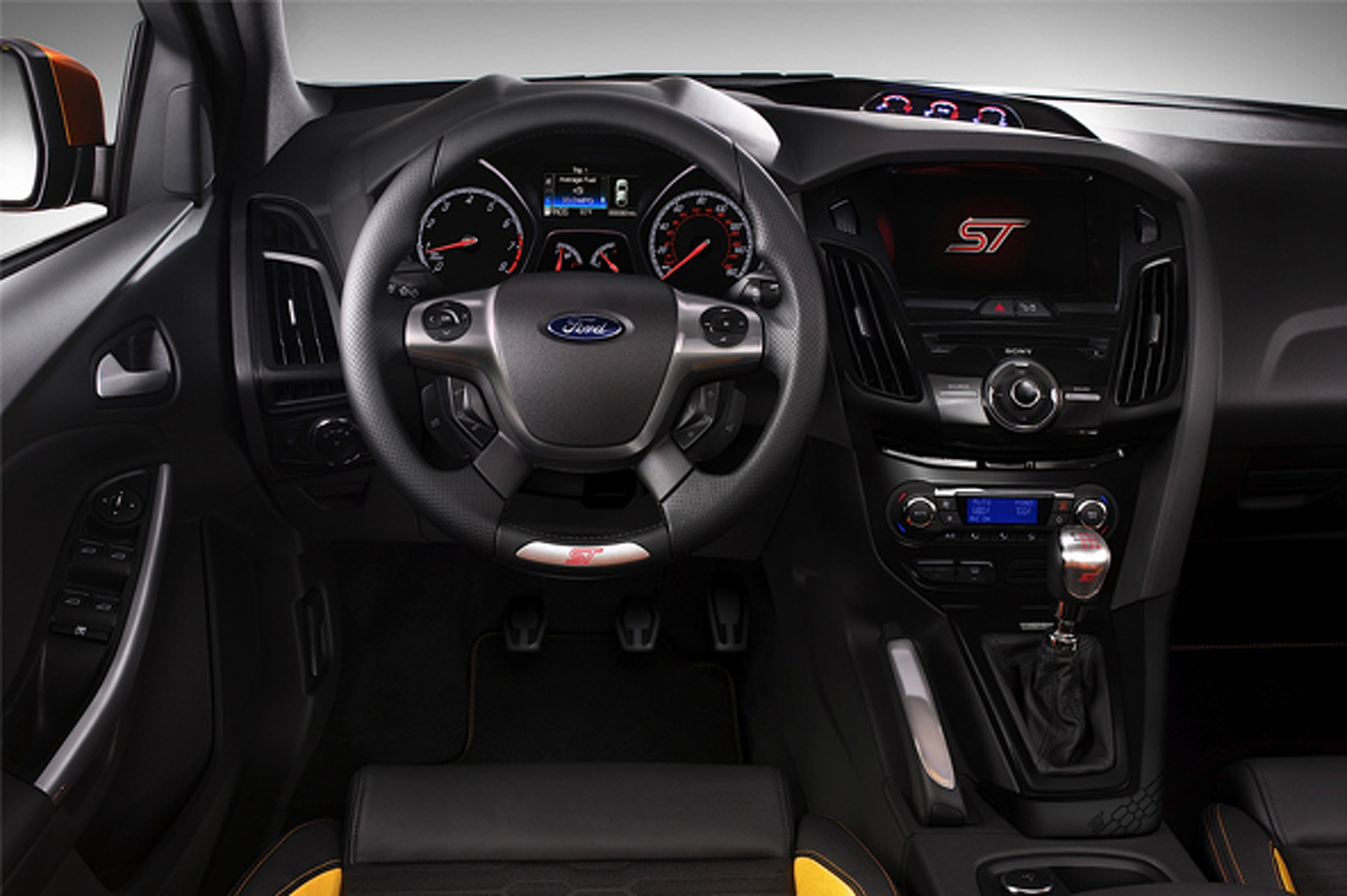 When Test Driving Is Not Enough: Ford Inviting Public to Race ’13 Focus ST