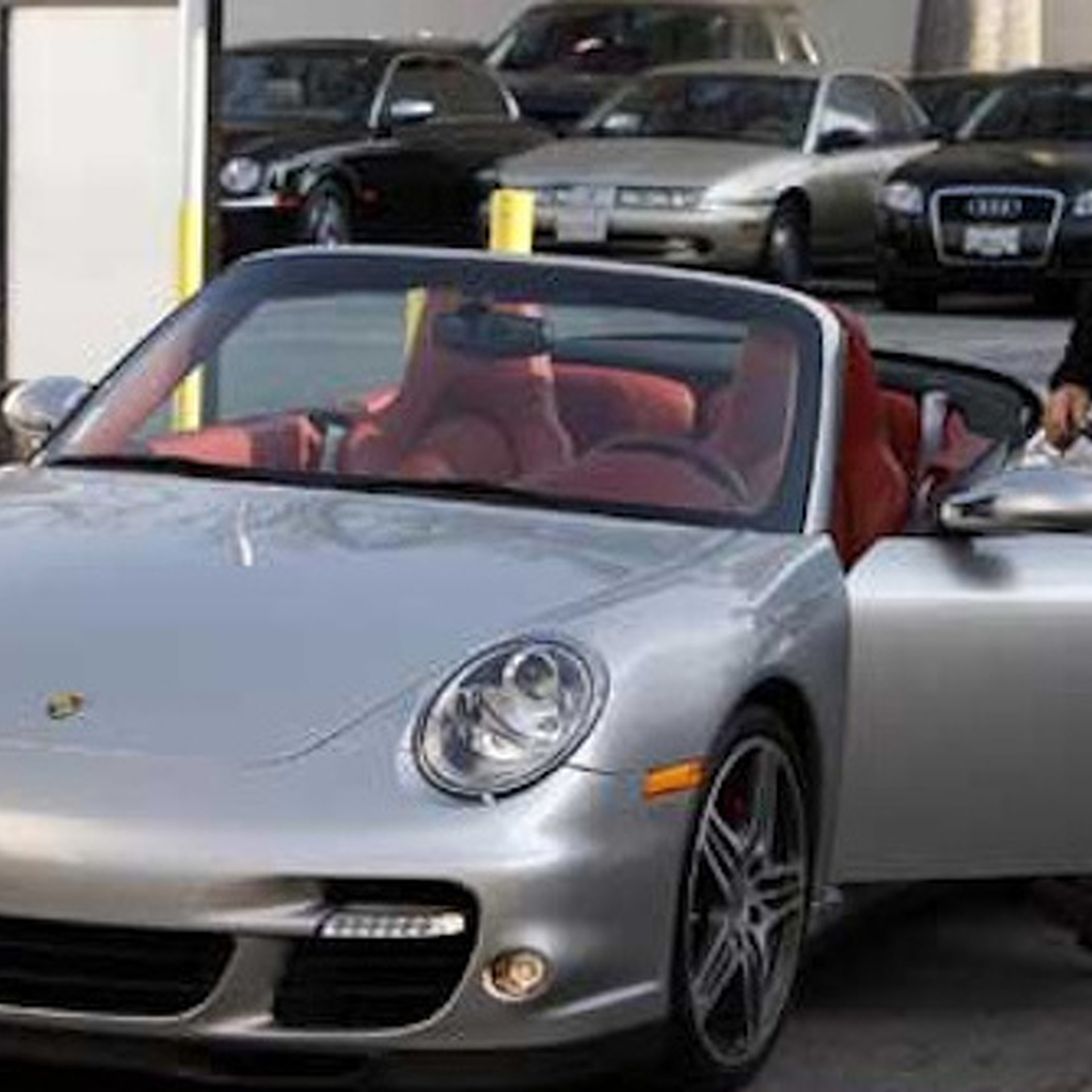 Arnold Schwarzenegger’s Car Collection: Large and In Charge